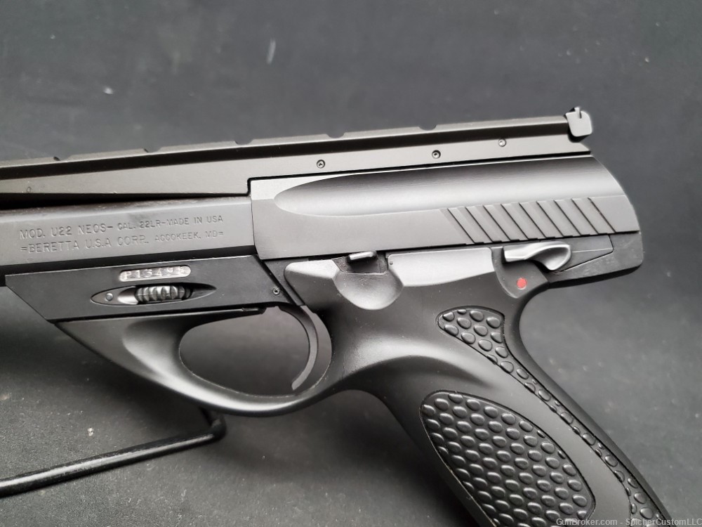 Beretta U22 NEOS .22LR Target Pistol with 2 Magazines, Case, Manual etc-img-7
