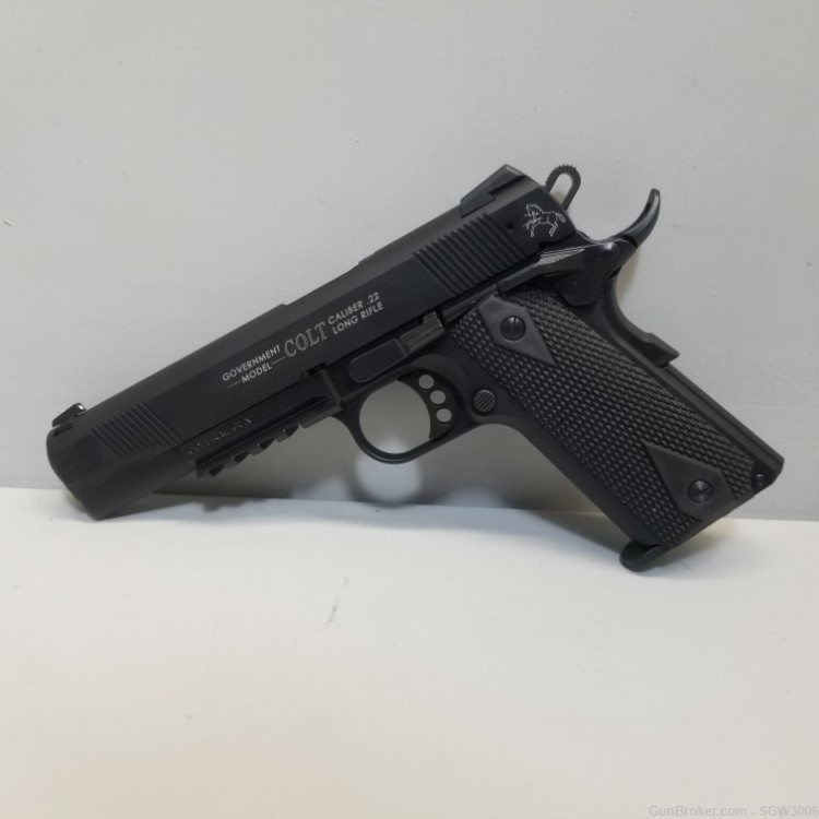 Carl Walther Colt 1911 Government 22LR 4"-img-1