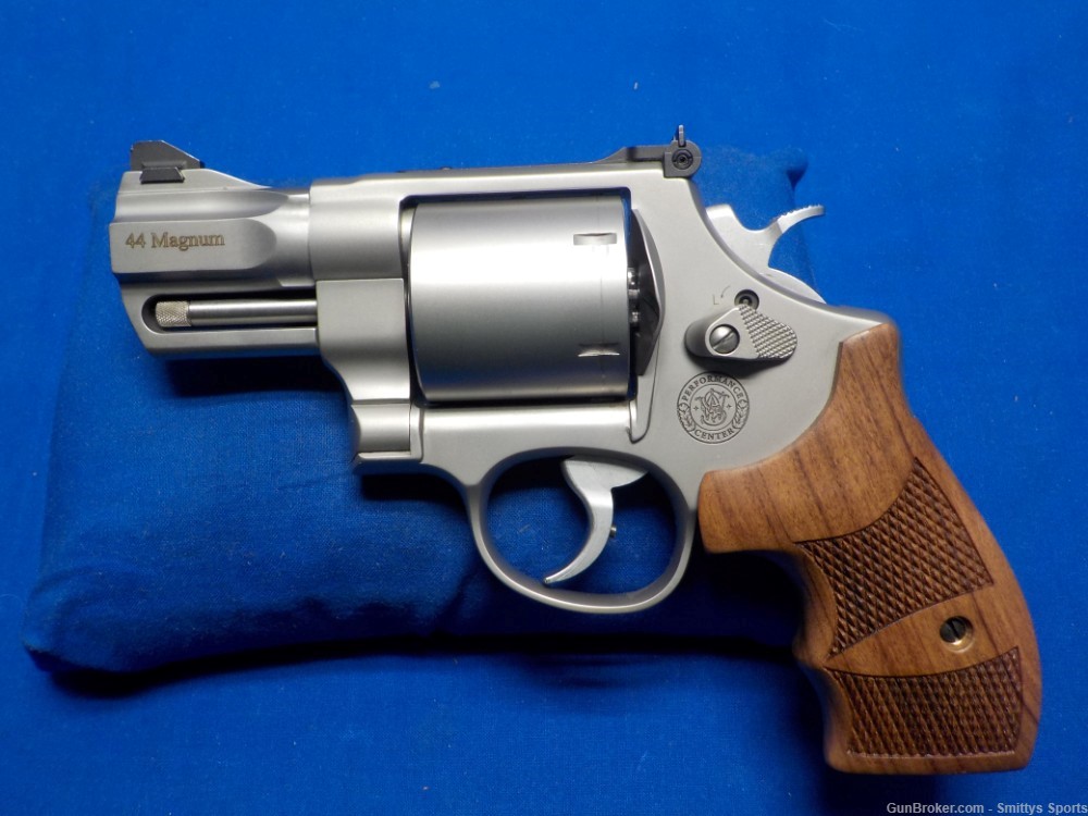 Smith & Wesson 629 Performance Center 44 magnum 2.625" Barrel 170135-img-0