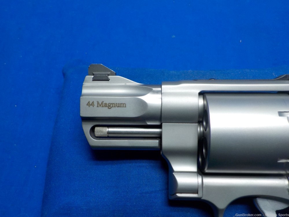 Smith & Wesson 629 Performance Center 44 magnum 2.625" Barrel 170135-img-13