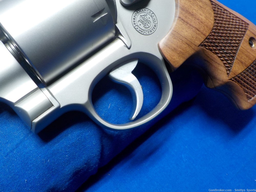 Smith & Wesson 629 Performance Center 44 magnum 2.625" Barrel 170135-img-15