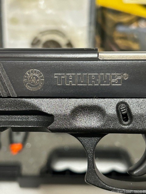 Taurus PT-840 40S&W PT840 .40 caliber LNIB similar to PT845, PT-940-img-8