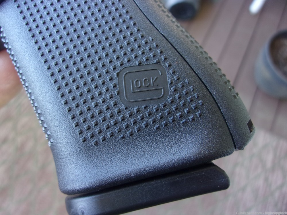 Glock 19 Gen 5 9mm 4" Semi Auto Pistol 99%+ In Box G19 w/ 3 Mags $1START-img-3