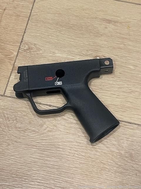 New German 9mm HK SP5 Trigger Pack housing only MP5 FBI SP5K-img-1