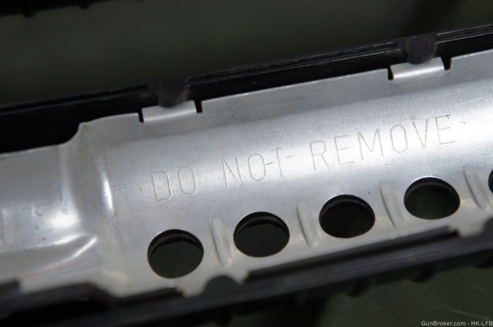 Colt USGI AR-15 M16 A2 Hand Guard Set GLOSSY Polymer *Good*-img-6