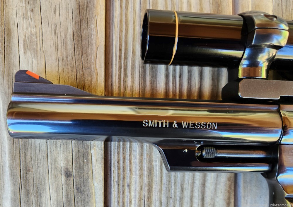 Spectacular Smith & Wesson Model 57-1 41 Magnum 6" Blue With Leupold Scope -img-1