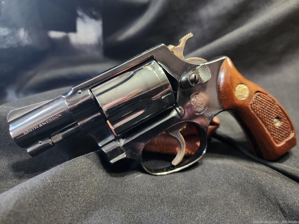 Smith & Wesson Model 36 (Chief’s Special) Vintage 38 Special *NO CC FEES*-img-4