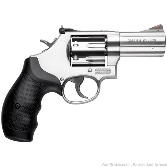 SMITH & WESSON 686 PLUS 357MAG 3"  7 shot revolver Factory new-img-0