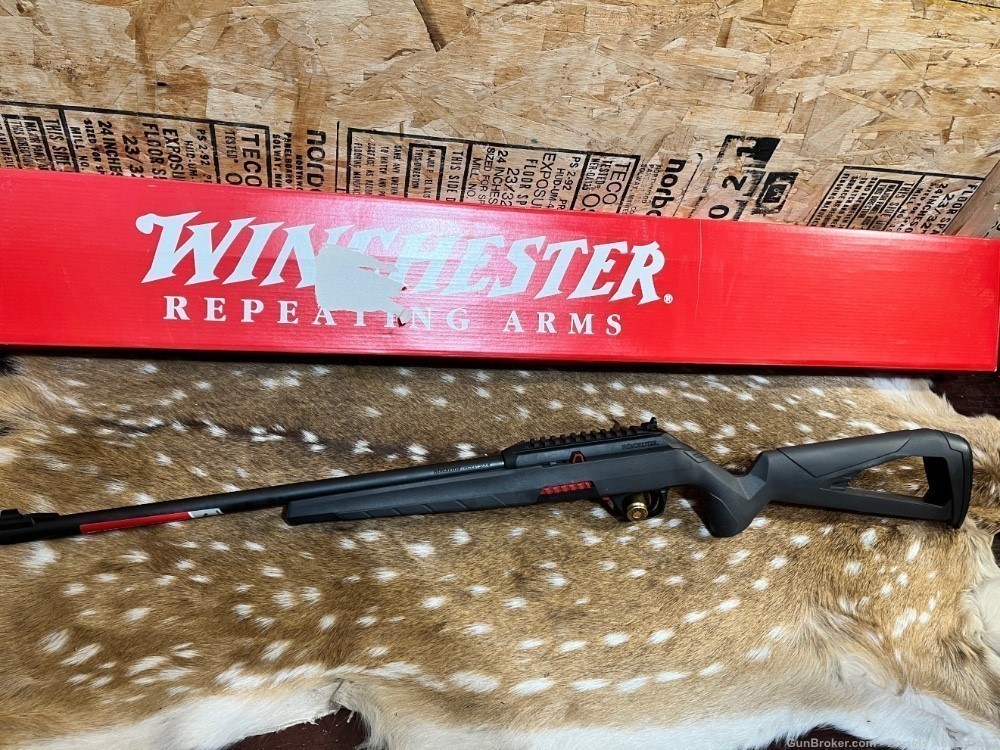 Winchester Wildcat 22 LR New semi auto Rifle -img-3