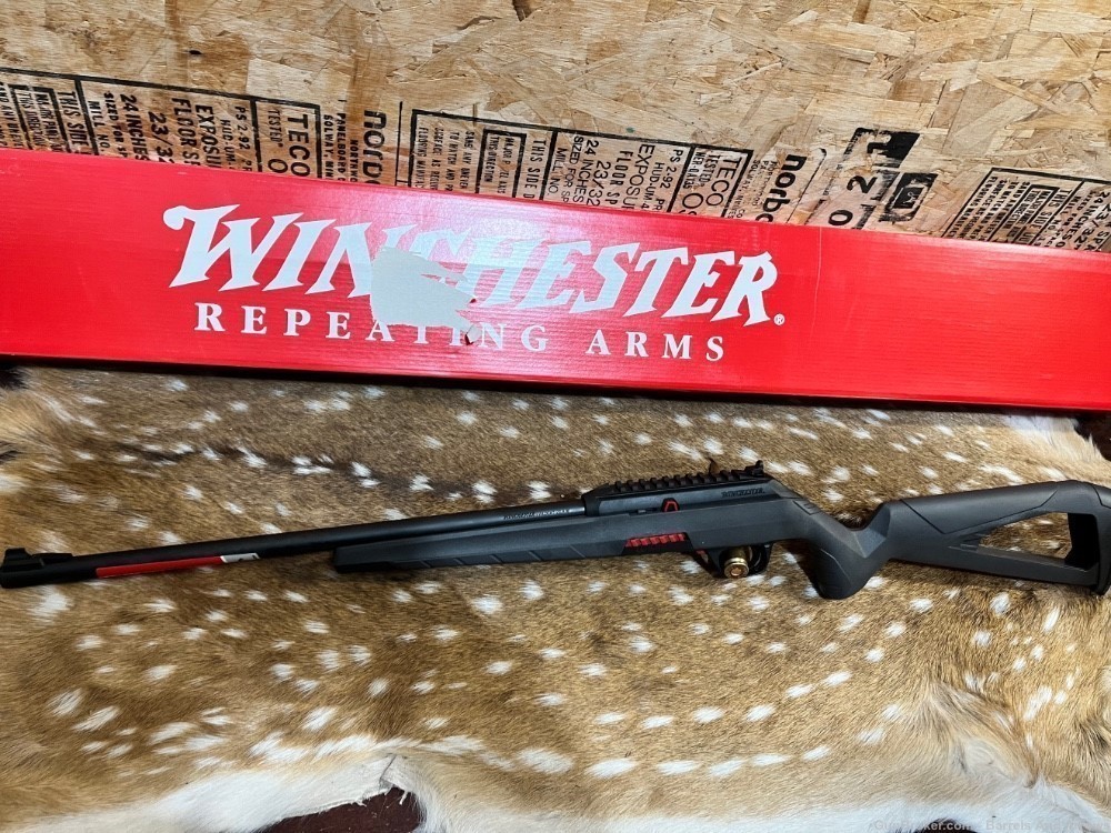 Winchester Wildcat 22 LR New semi auto Rifle -img-4