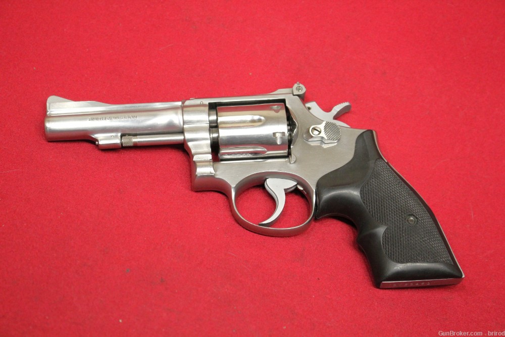 Smith and Wesson Model 67 .38spl 4" Stainless Revolver - 1st Year - 1972-img-0