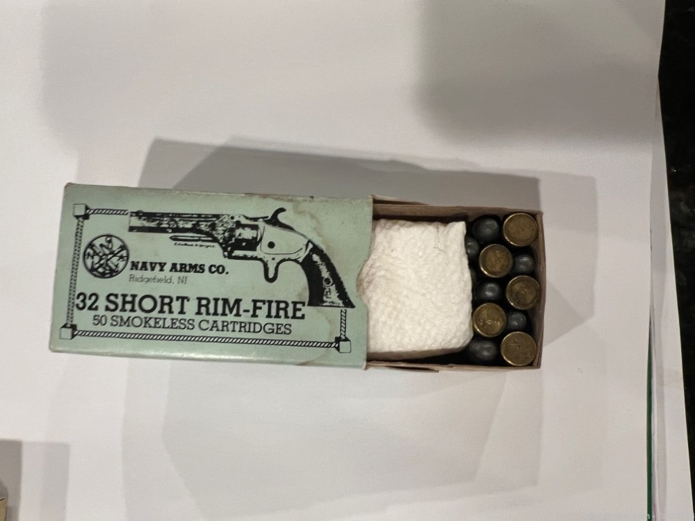 Rare Navy Arms 32 Short Rimfire 350ct  (7 Boxes of 50) In mint condition-img-4