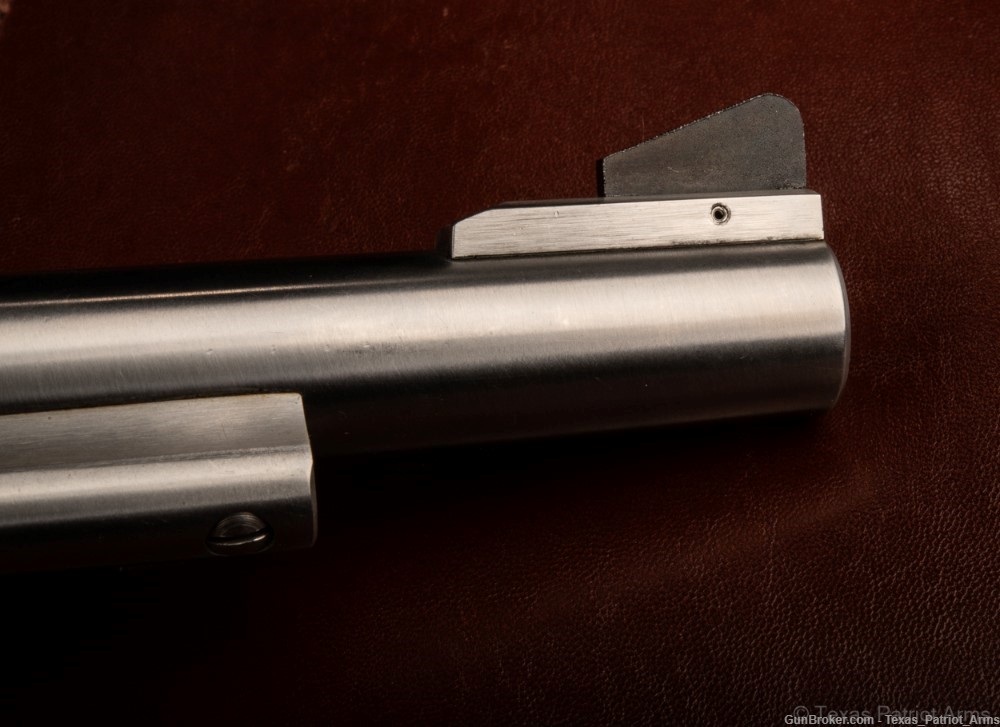Ruger Blackhawk Model 00319 .357 Magnum 6.5" 1981 in Mint Condition!-img-4