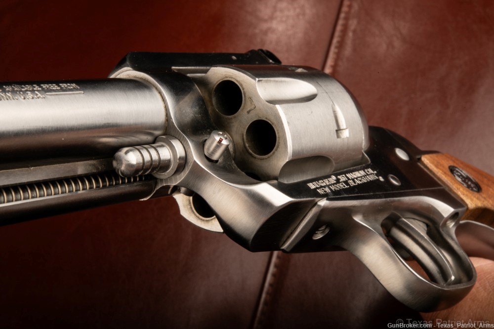Ruger Blackhawk Model 00319 .357 Magnum 6.5" 1981 in Mint Condition!-img-17