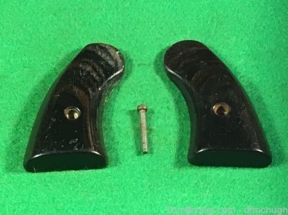 Small Single Action Revolver Grips-img-0