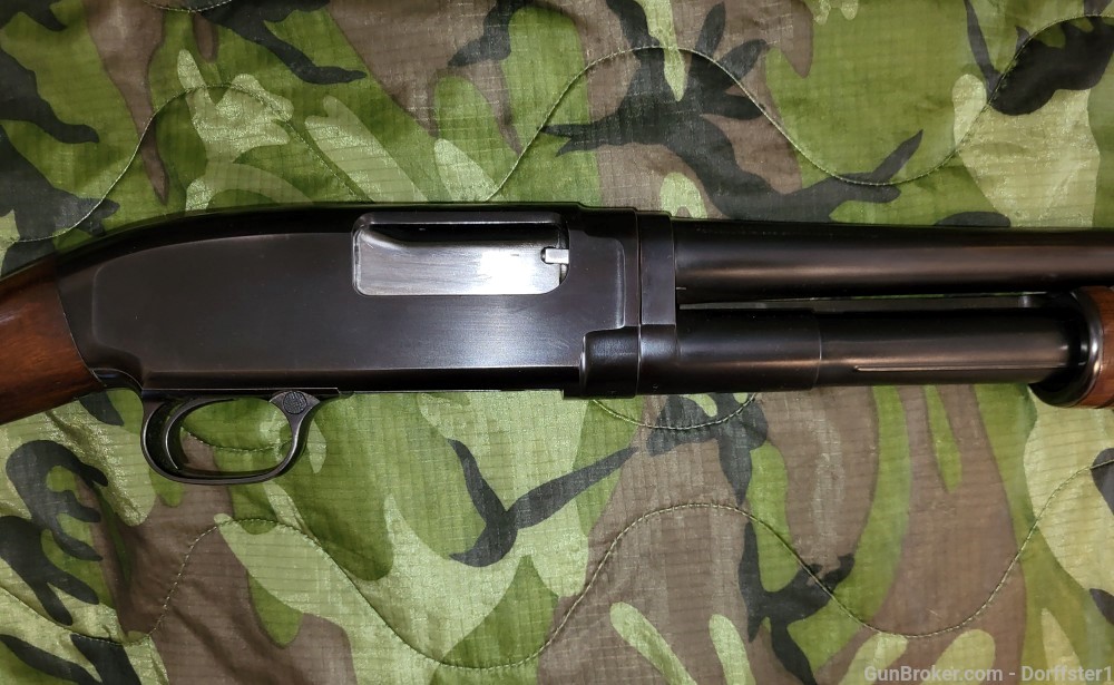 Vintage Winchester Model 12 20 Gauge Pump Shotgun SUPER CLEAN!-img-2