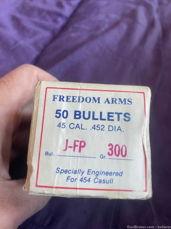 Vintage Freedom Arms bullets-collector box -img-1