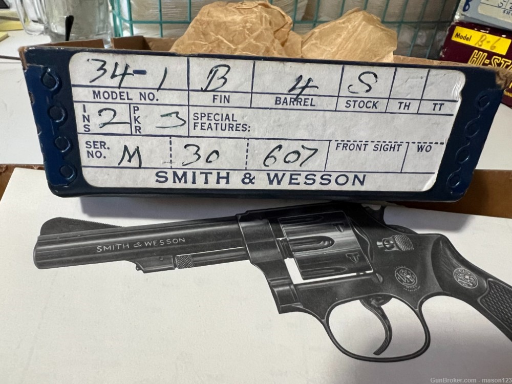 22 CAL SMITH AND WESSON MODEL 34 IN BOX 4 INCH BLUED GUN KIT GUN-img-1