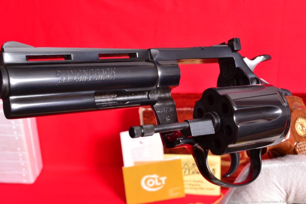 BEAUTIFUL COLT Diamondback .22 LR Revolver Original Box Snake PENNY NO RES-img-20