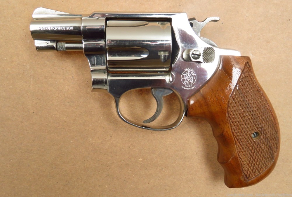 Smith & Wesson Model 36 (No Dash) .38 Special 2" Nickel RB - Excellent-img-4