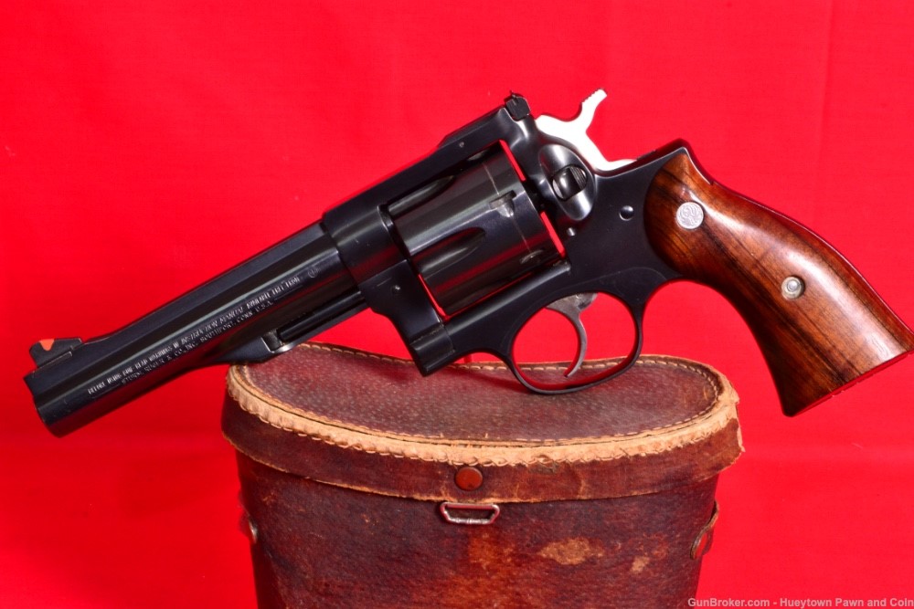 NICE Ruger Redhawk .44 Magnum Revolver Blue Steel Wood Grips PENNY NO RES-img-0
