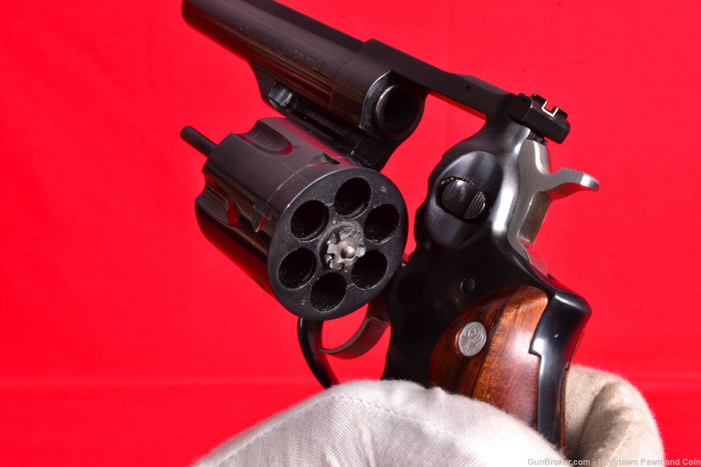 NICE Ruger Redhawk .44 Magnum Revolver Blue Steel Wood Grips PENNY NO RES-img-21
