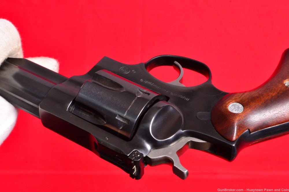NICE Ruger Redhawk .44 Magnum Revolver Blue Steel Wood Grips PENNY NO RES-img-9