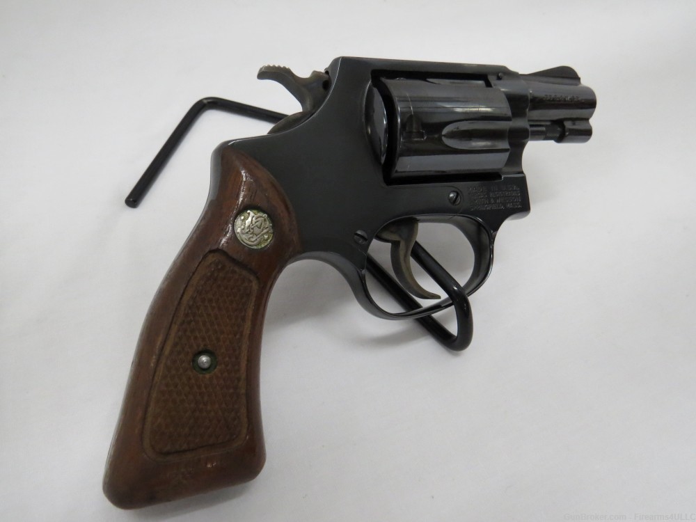 Smith & Wesson Model 36, .38 Special - NO DASH, 2" BL *NO RESERVE*-img-8