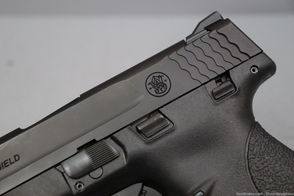 Smith and Wesson M&P9 Shield 9mm 3.1" -img-6