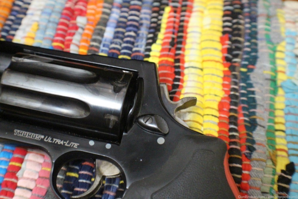 Taurus 513 Ultralite Raging Judge 3" 45LC/410GA 7 shot revolver-img-9