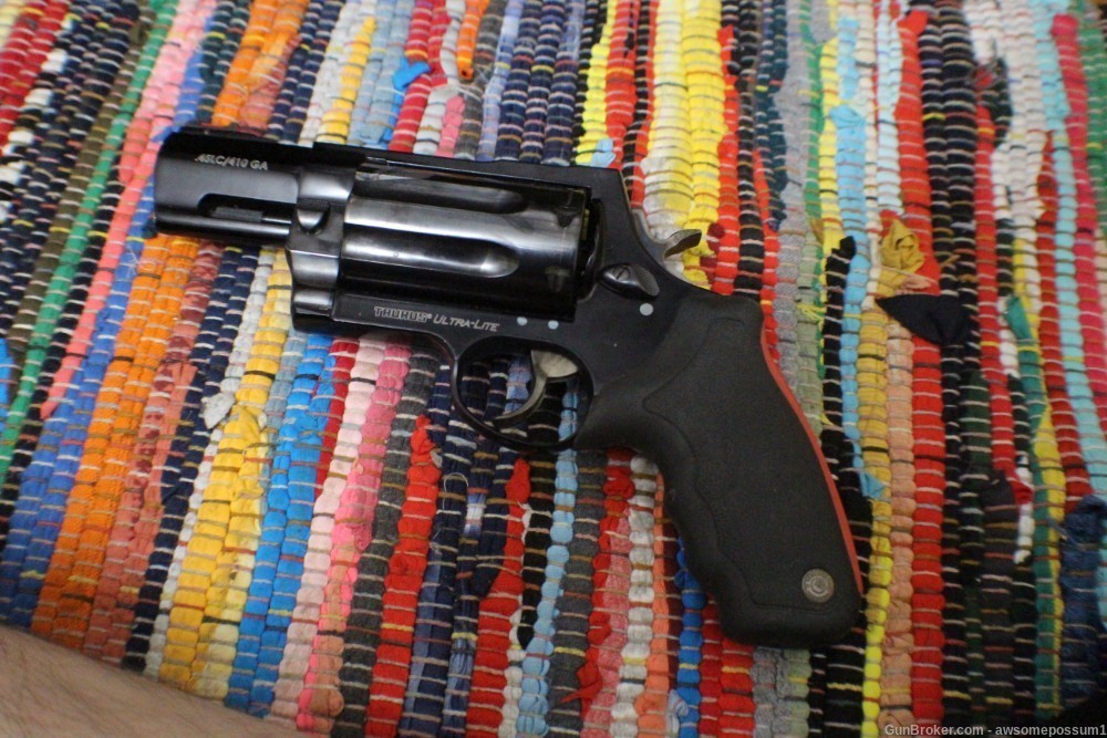Taurus 513 Ultralite Raging Judge 3" 45LC/410GA 7 shot revolver-img-1