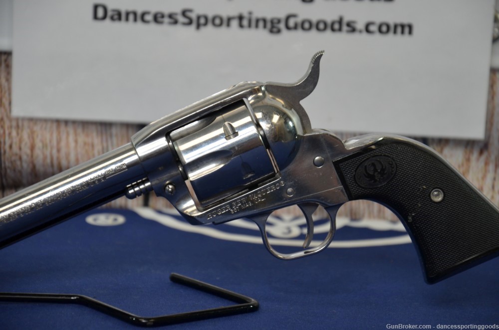 Ruger New Vaquero 357 Magnum 4.5" BBL 6 Shot - FAST SHIP-img-2