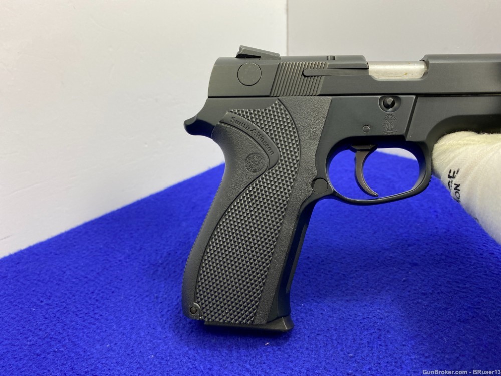Smith Wesson 5944 9mm *SPECIAL RUN S&W SEMI-AUTO MODEL* Collector Grade-img-41
