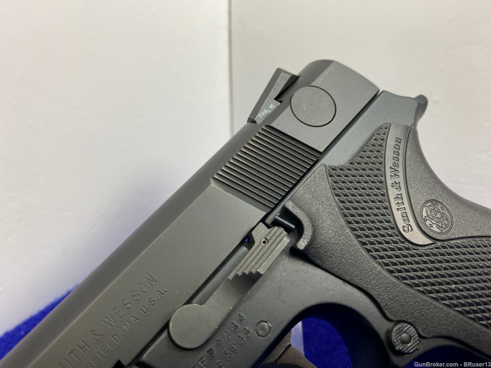 Smith Wesson 5944 9mm *SPECIAL RUN S&W SEMI-AUTO MODEL* Collector Grade-img-9