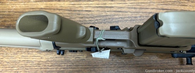 SCAR 17S, 7.62x51, Near New, No Box, 4 FN mags-img-8