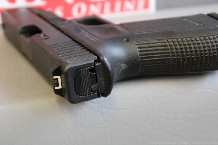 Glock 23 Gen3 .40 S&W Item P-18-img-20