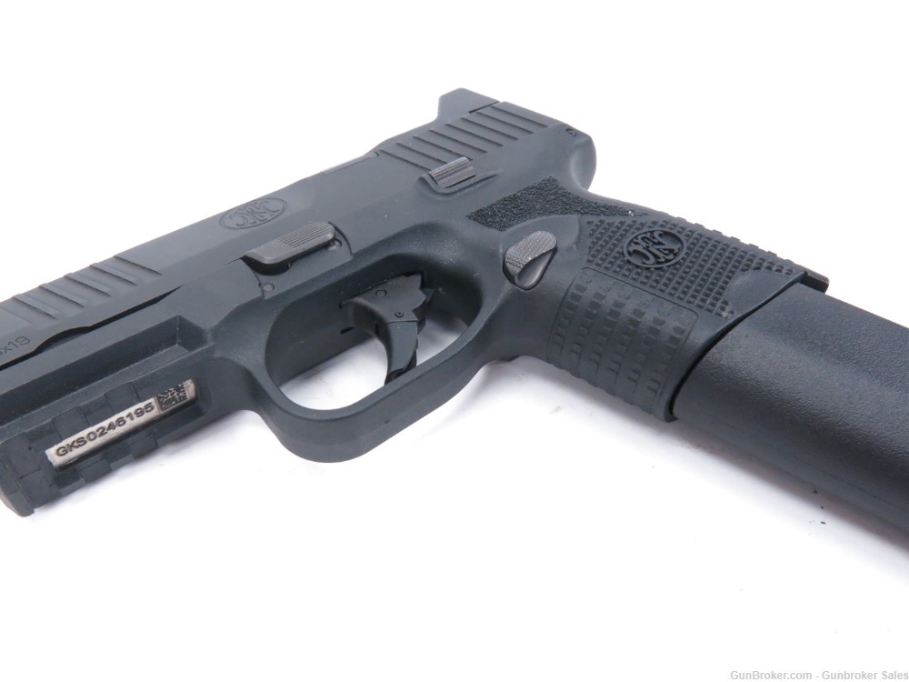 FN 509 Tactical 9mm 4.4" Semi-Automatic Pistol w/ Magazine & Soft Case-img-5
