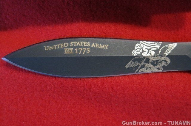 U.S. Army ARMY11 Fixed Blade Knife with Bone Crusher Pommel, Black Coated-img-2