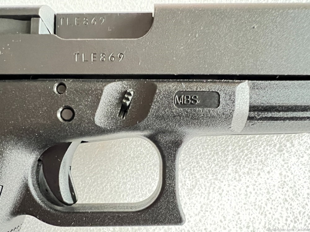 Excellent Glock G21 21 Gen 4 Blue Label 45 ACP 4.6" w/Original Case Austria-img-2