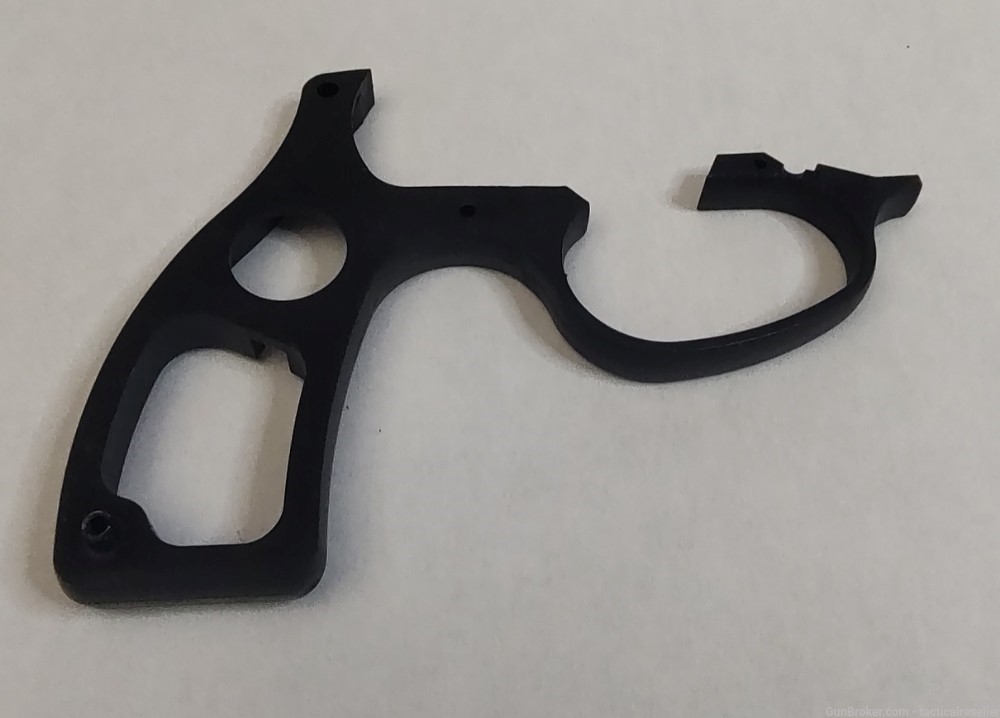 Charter Arms Undercover 38 Spl BLK Plastic Trigger guard / Grip Frame & Pin-img-2