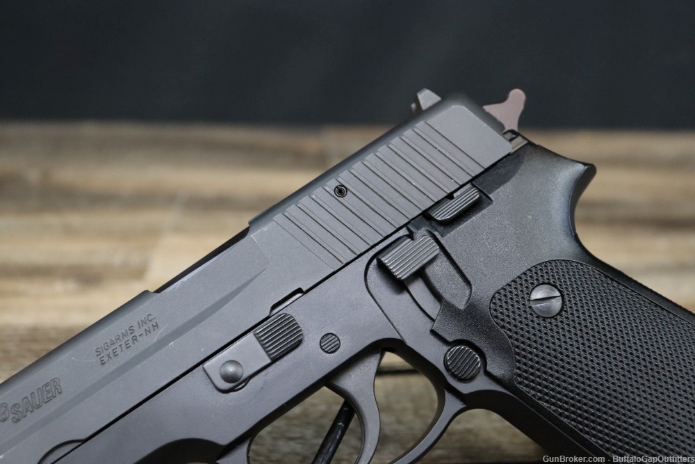 Sig Sauer P220 .45 ACP Semi Auto Pistol w/ Hard Case-img-7