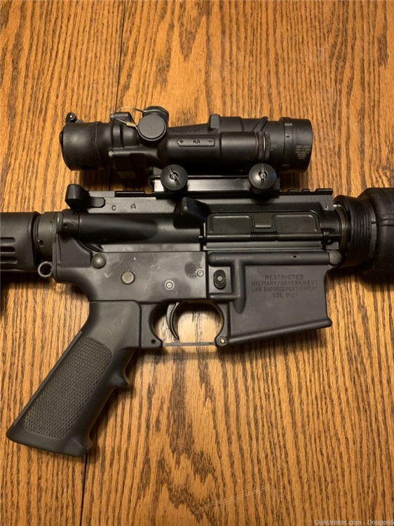 Colt AR15 A2 GOV'T Carbine! With Trijicon LED 4X32 Scope  -img-1