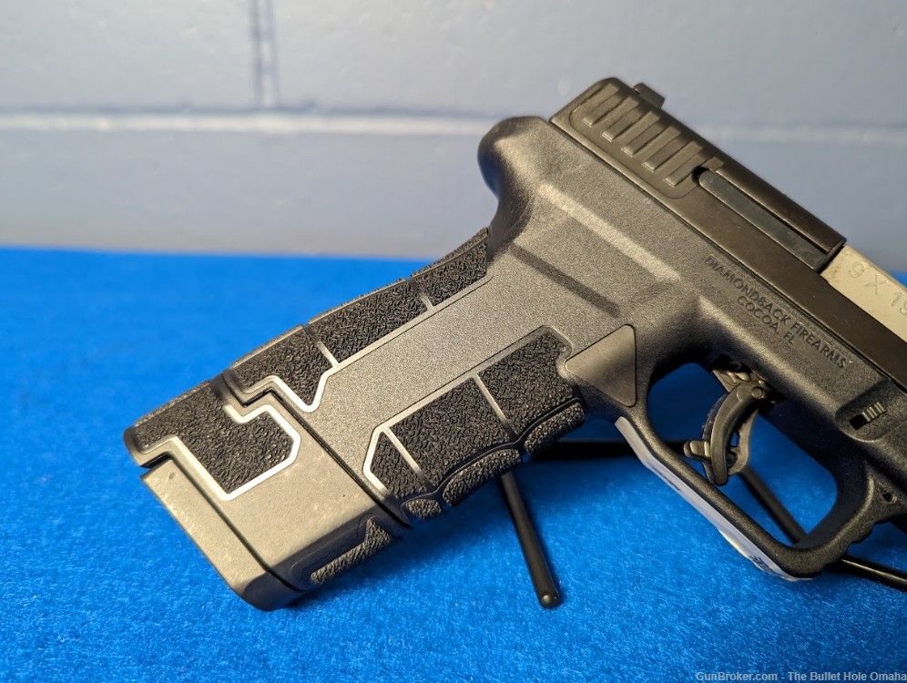 Diamonback Firearms AM2 2 Mags Original Case Striker Fired Polymer 9mm-img-9