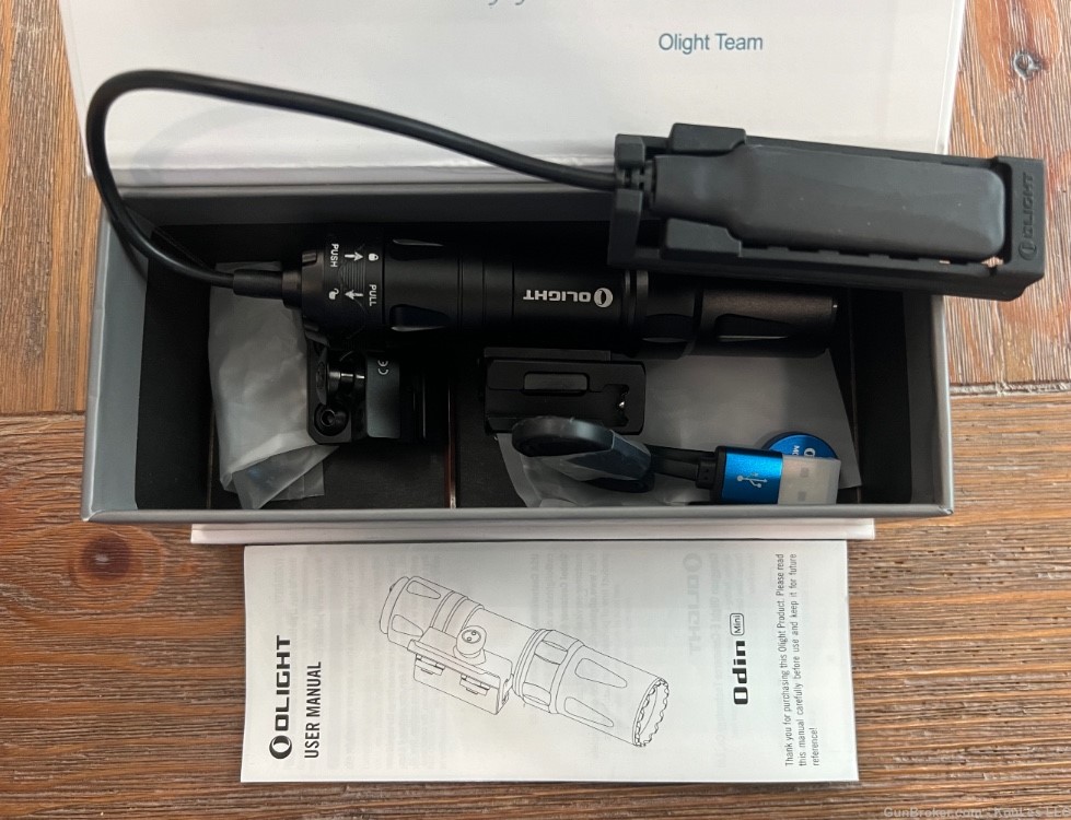 Olight Odin Mini open box with all parts (NO CC FEES PLUS FREE SHIPPING)-img-6