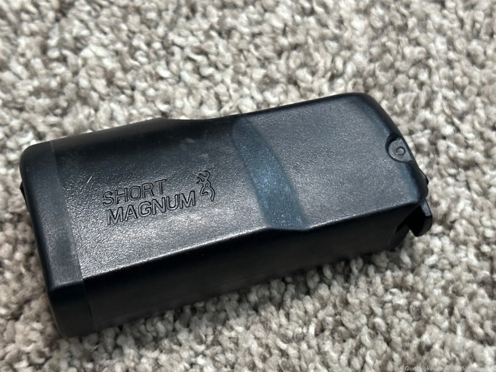 Browning X Bolt detachable mag clip short action magnum like new SA DM-img-1