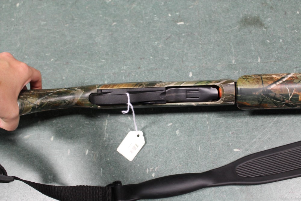 Remington 870 Super Mag 12GA realtree camo pump shotgun -img-10