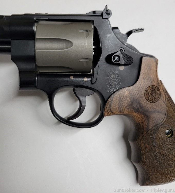 Smith & Wesson 329PD 44 magnum 4.13in barrel CA LEGAL 163414-img-10