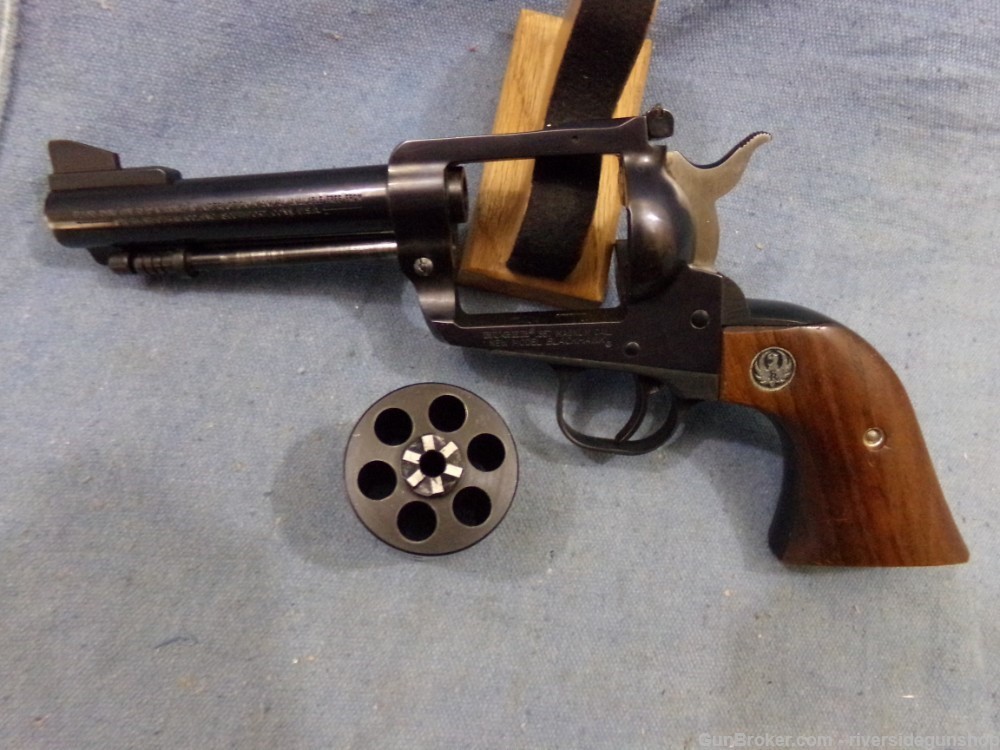 Ruger NM Blackhawk, 4-5/8 inch barrel, 357 revolver-img-25