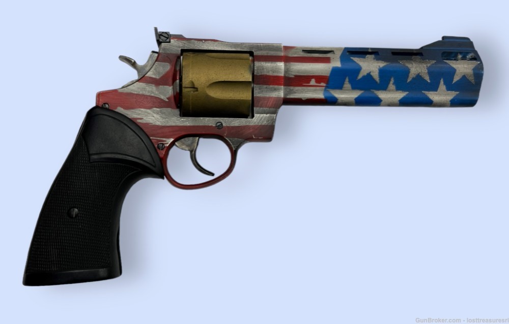 Taurus Raging Bull 454 Casull Revolver w/ Beautiful Paint Job!-img-1