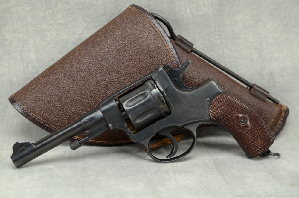 Imperial 1912 Tula 1895 Nagant Revolver w/ Holster-img-0